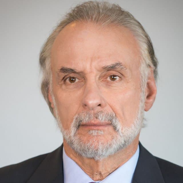 Portrait of Stephen Calvacca