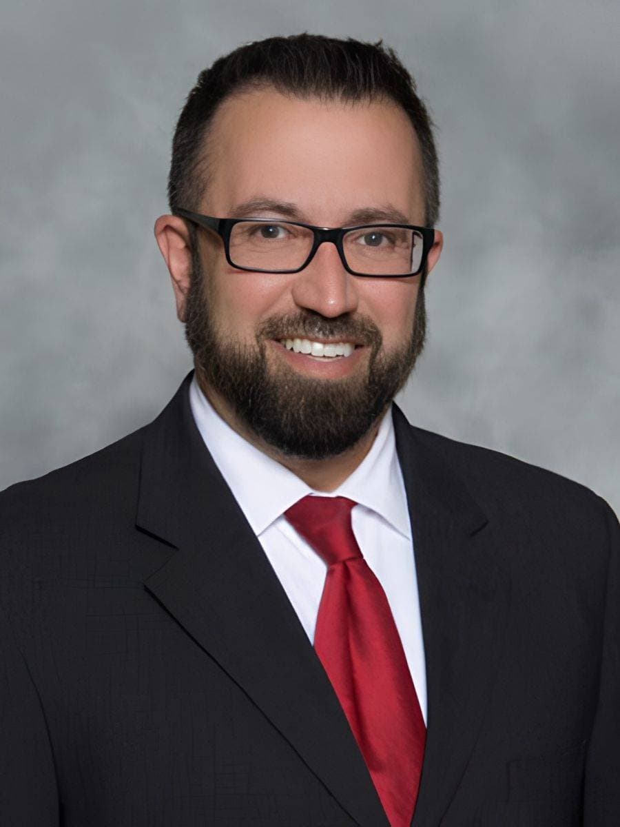Portrait of Steven Glaros