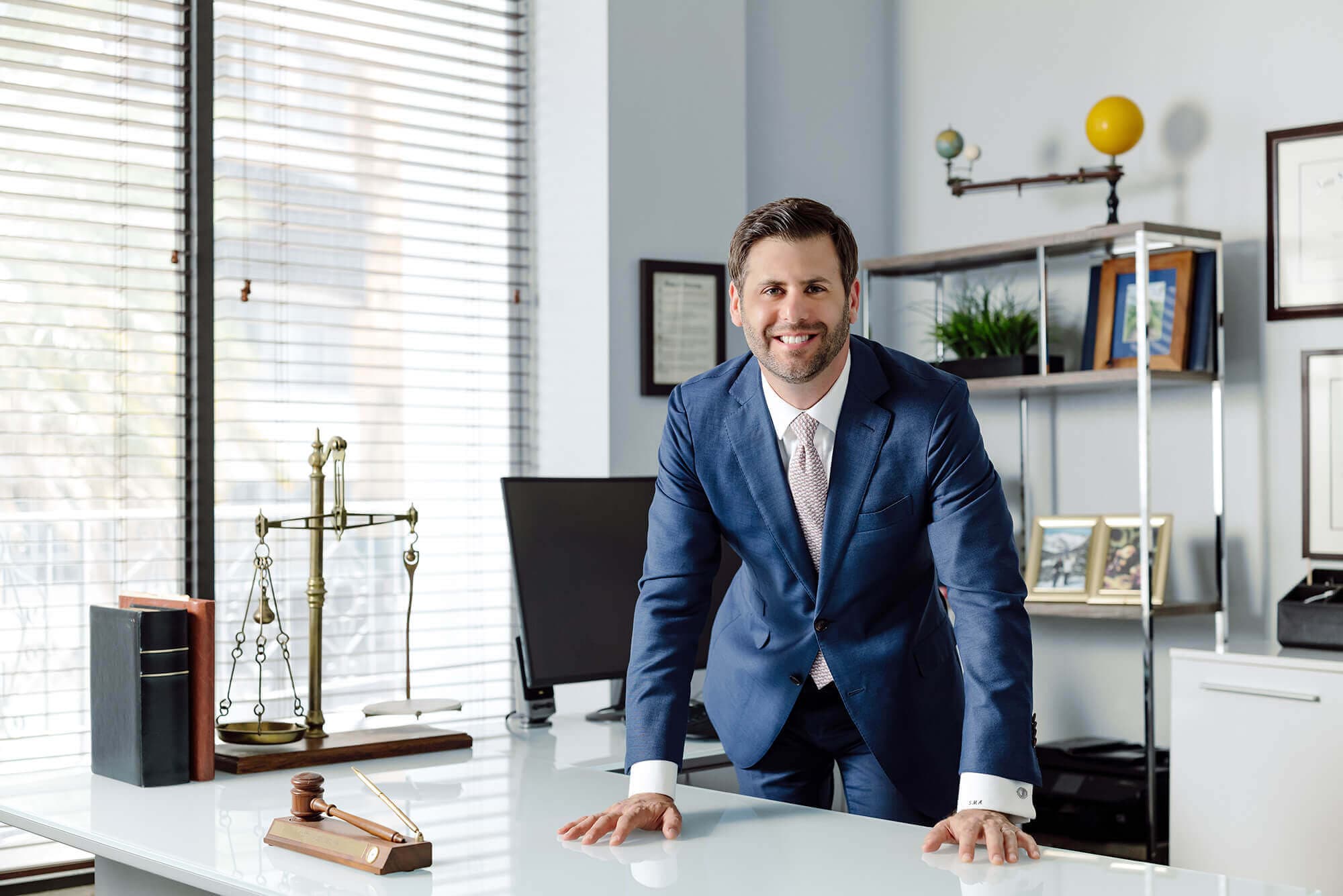 Portrait of Scott Aigen