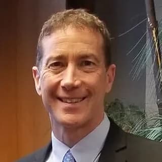 Portrait of Mark Hirsch