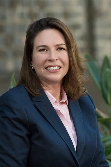 Portrait of Leslie Sammis