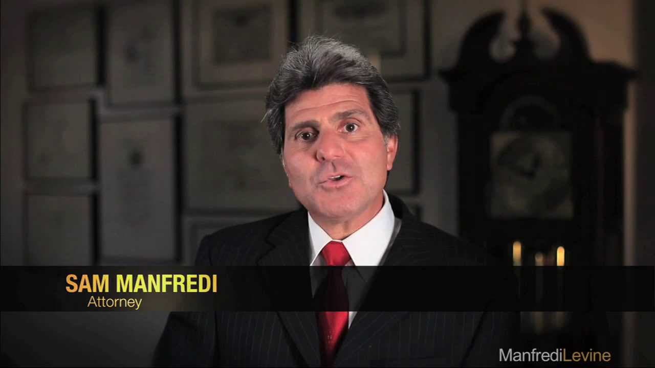 Portrait of Sam Manfredi