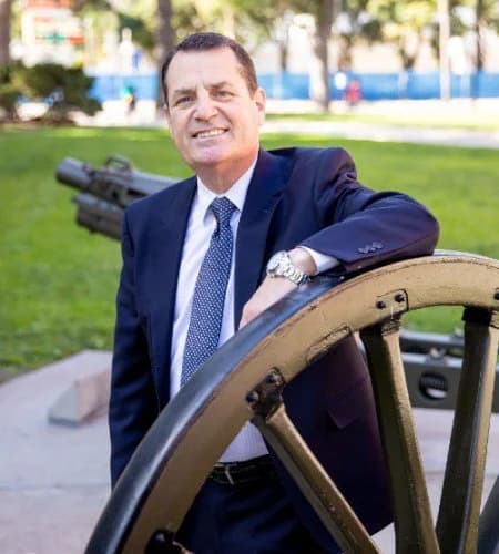Portrait of Scott Nathan