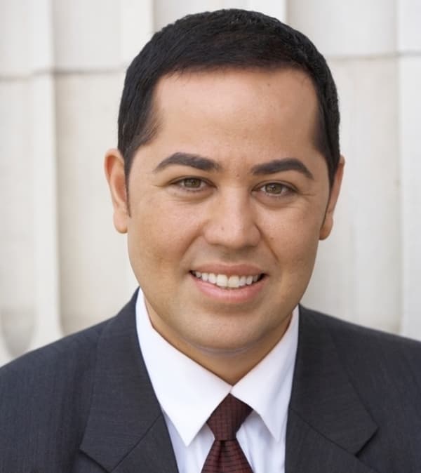 Portrait of Darren Manibog