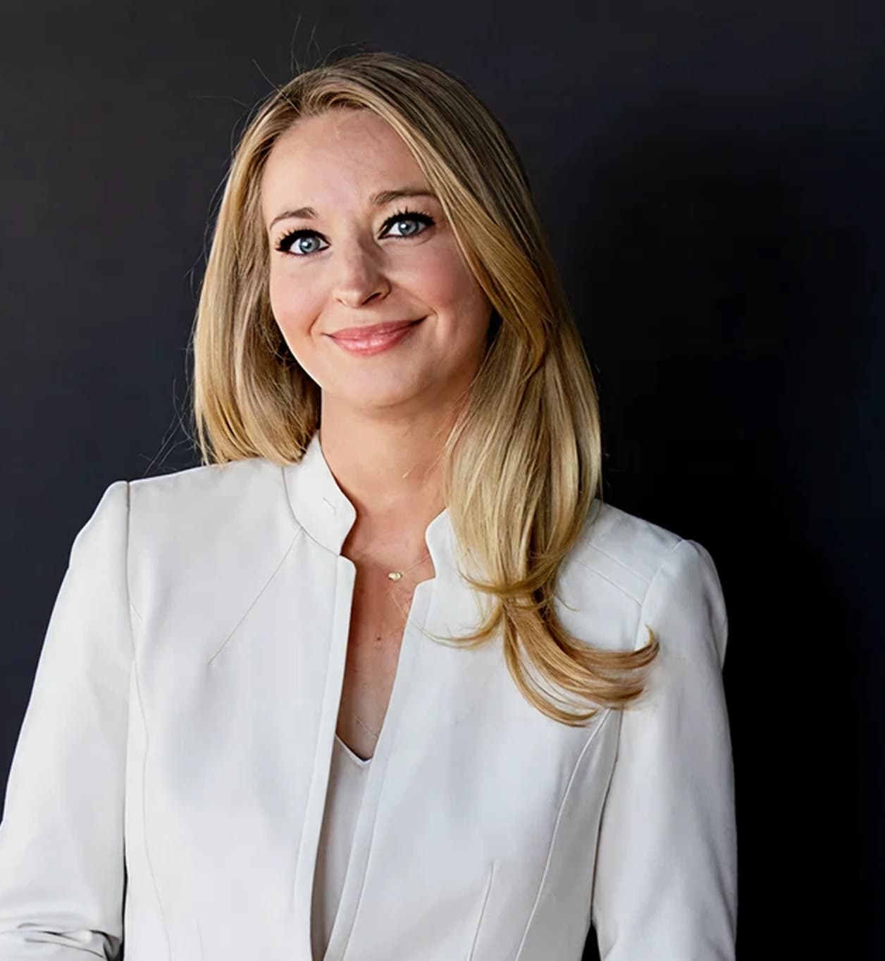 Portrait of Michelle Schill